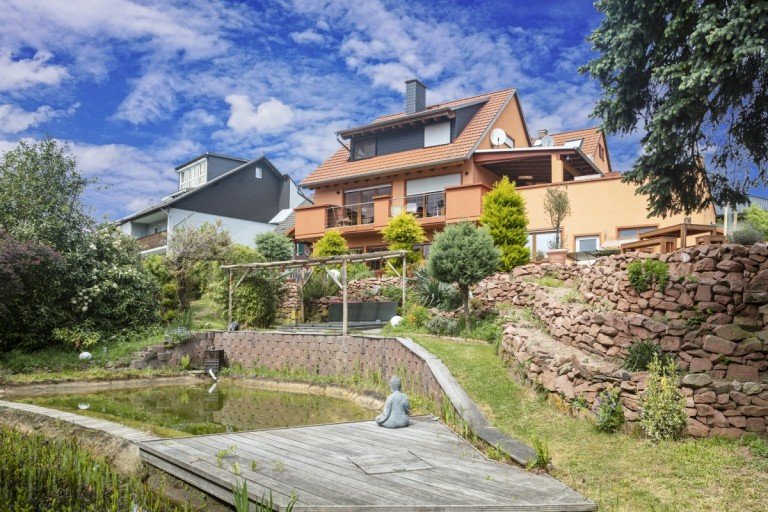 Hauptbild: A.de Beispielobjekt - Traumhaus f�r Familie und Urlauber